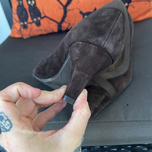 Vintage Stuart Weitzman Heels - Picture 8 of 10